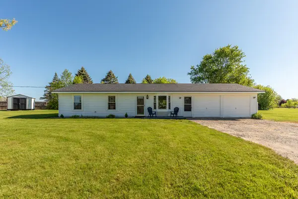 12199 N Meridian Road, PleasantLake, MI 49272