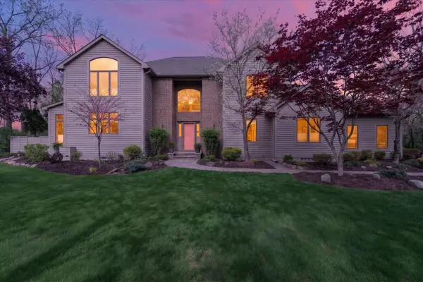 2525 Hickory Road, AnnArbor, MI 48103