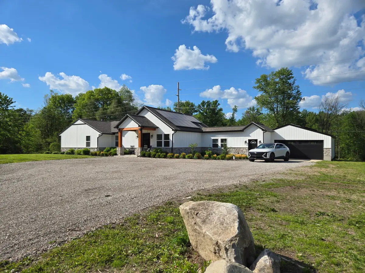 4086 W Commerce Road, Milford, MI 48380 - #1