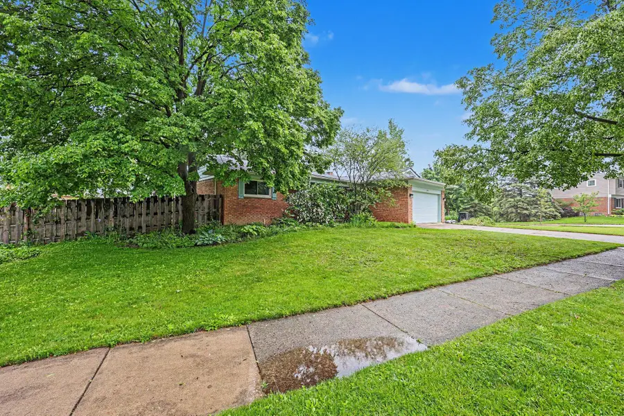 2195 Steeplechase Drive, Ann Arbor, MI 48103 - #3