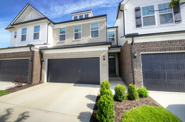 5606 Corgi Drive, AnnArbor, MI 48108