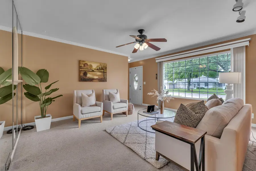 27511 Cambridge Street, Garden City, MI 48135 - #3