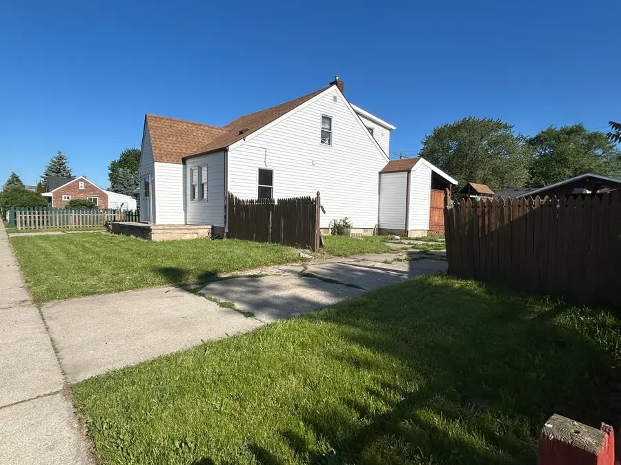 8105 Toepfer, Warren, MI 48089 - #3