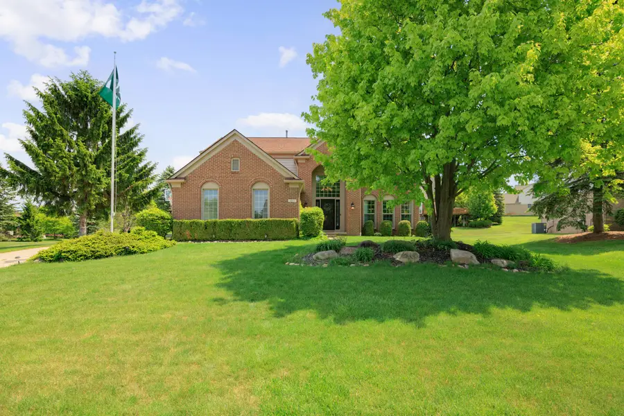 4923 Lexington Court, Rochester, MI 48306 - #3
