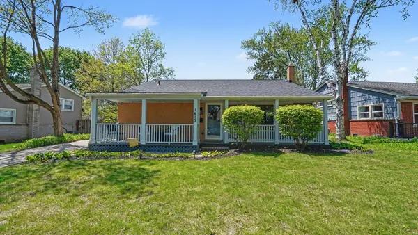 1615 Saunders Crescent, AnnArbor, MI 48103