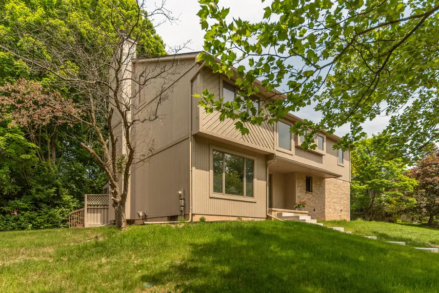 2401 Placid Way, Ann Arbor, MI 48105 - #2