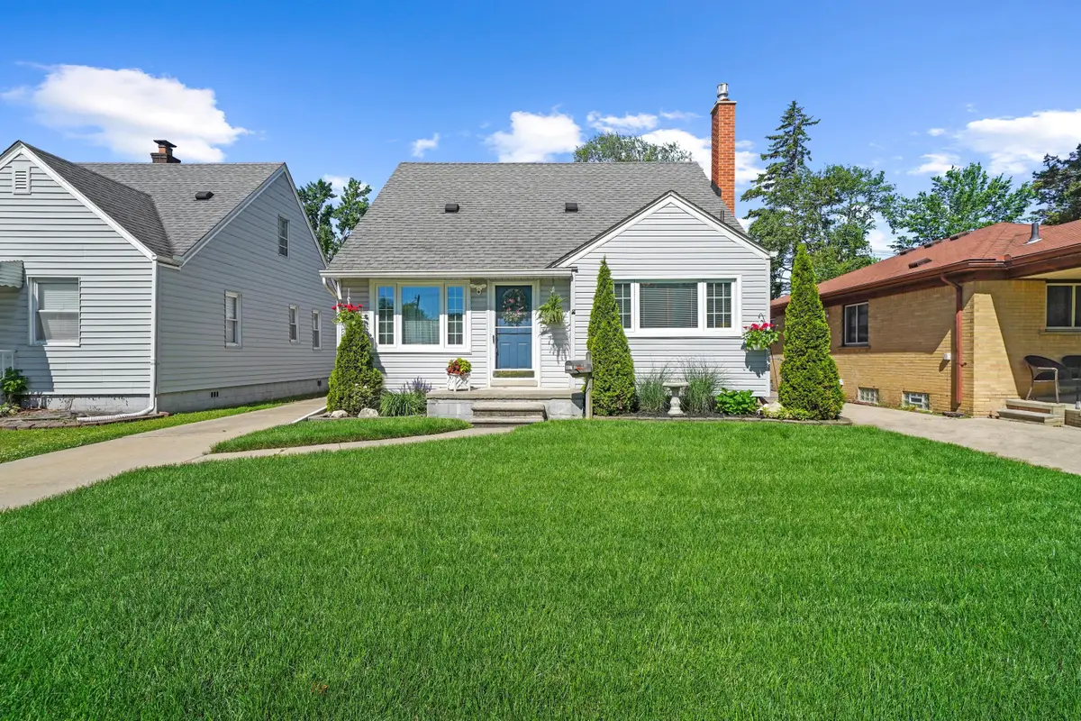 6017 Drexel Street, Dearborn Heights, MI 48127 - #1