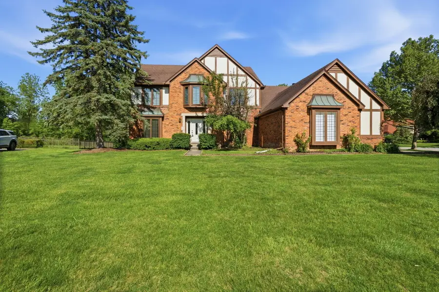 1176 Bradbury Drive, Troy, MI 48098 - #2