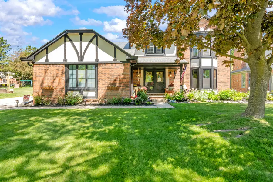 3394 Edmunton Drive, Rochester Hills, MI 48306 - #2