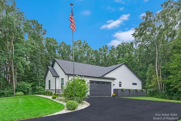 1970 Bridgets Way, Gregory, MI 48137