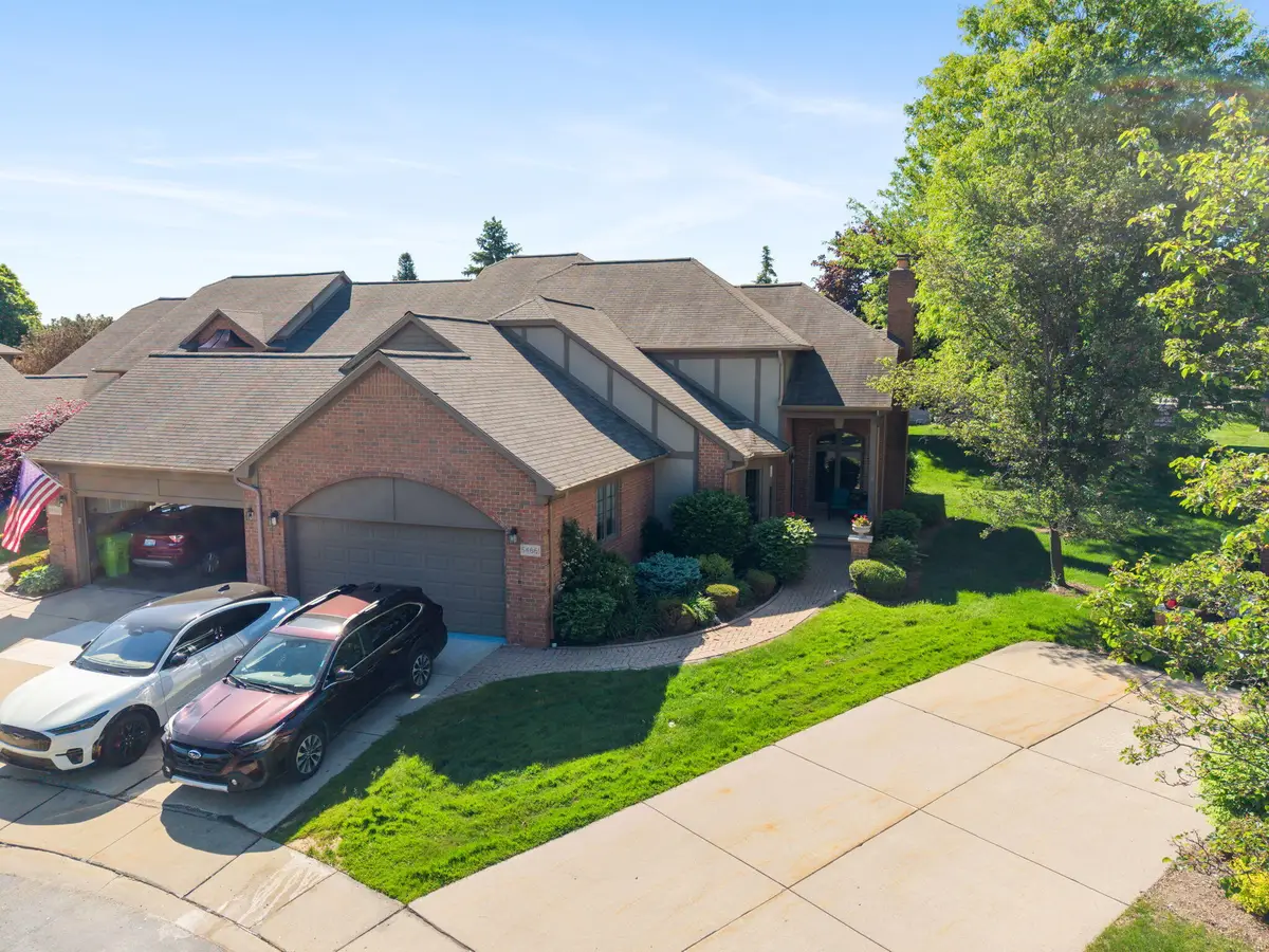 54661 Bellingham Drive, Shelby, MI 48316 - #1