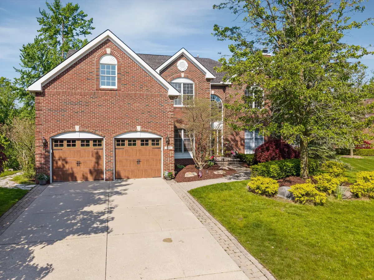 2897 Riverside Drive, Orion, MI 48359 - #1