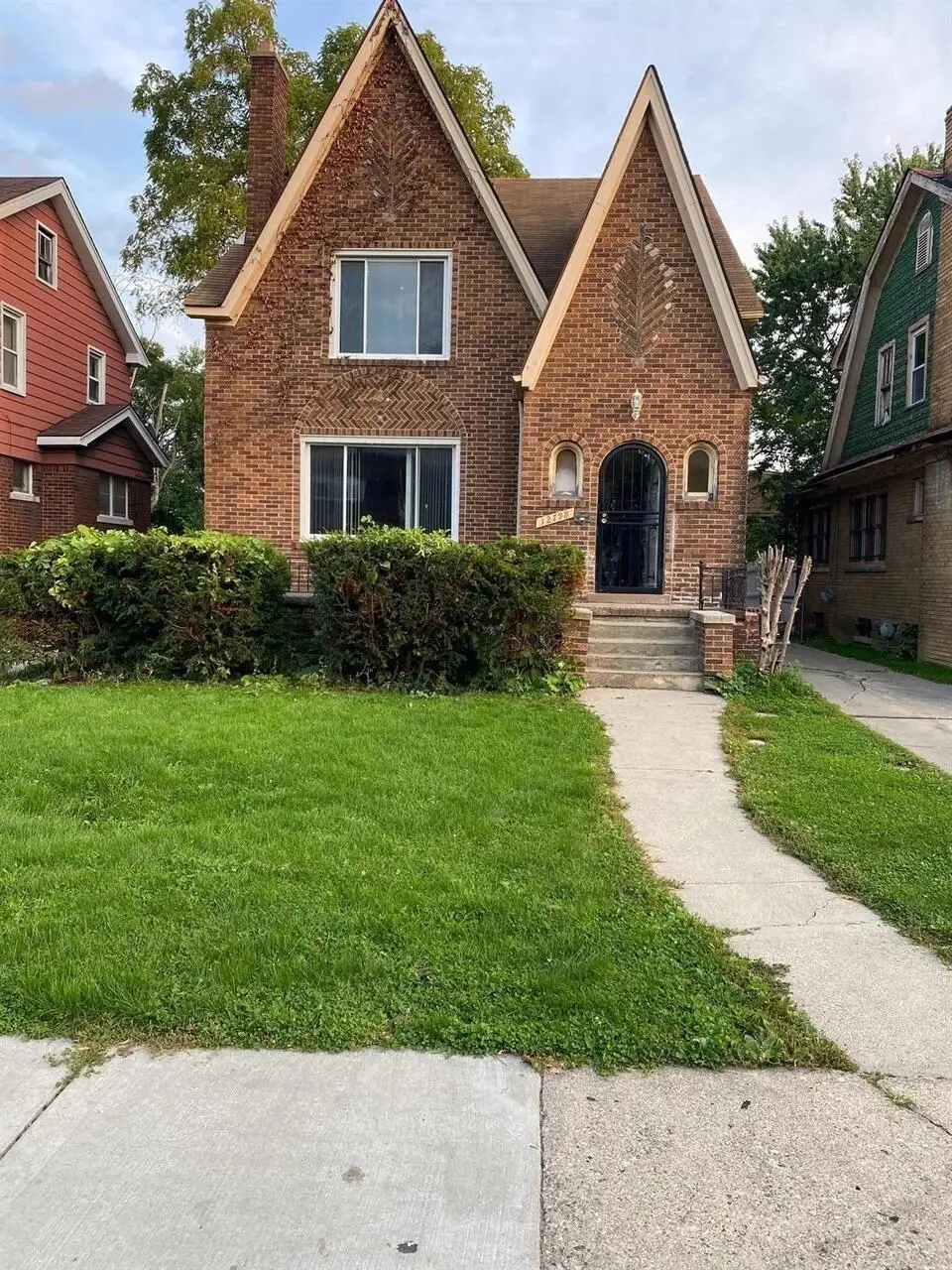 12798 Wilshire Drive, Detroit, MI 48213 - #1