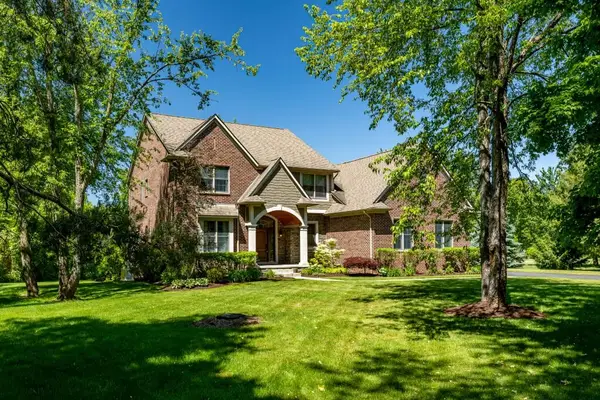 8061 Pine Ridge Court, Northville, MI 48168