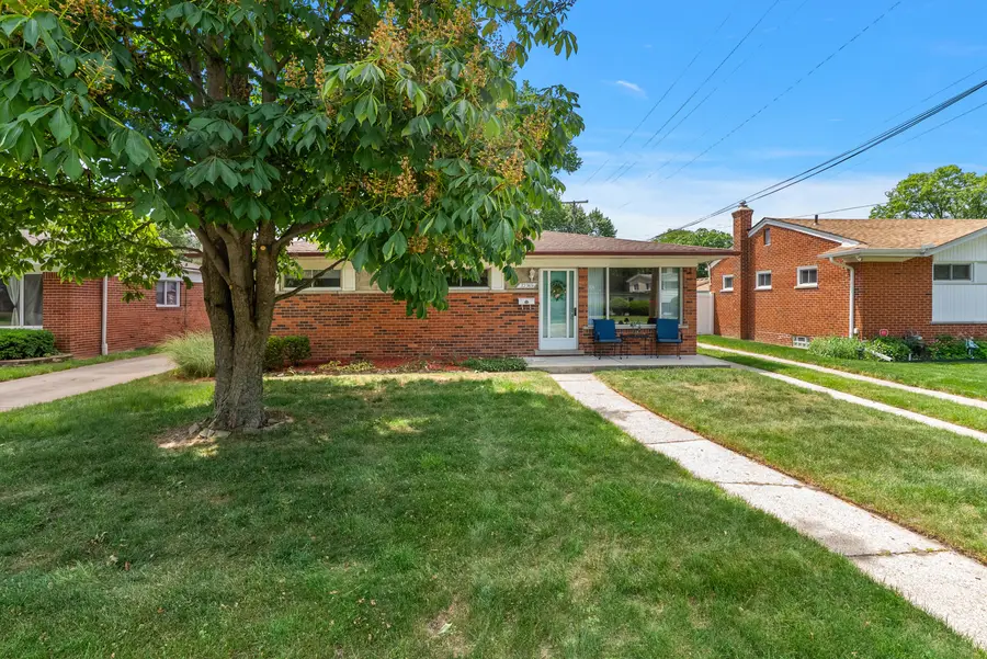 32369 Alvin Street, Garden City, MI 48135 - #2