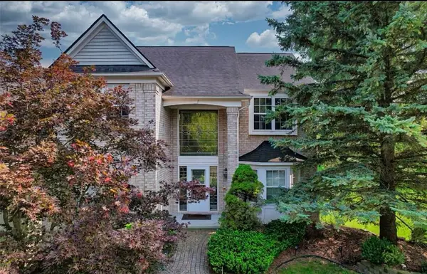 293010 Morningview Street Unit: 86, Farmington, MI 48331