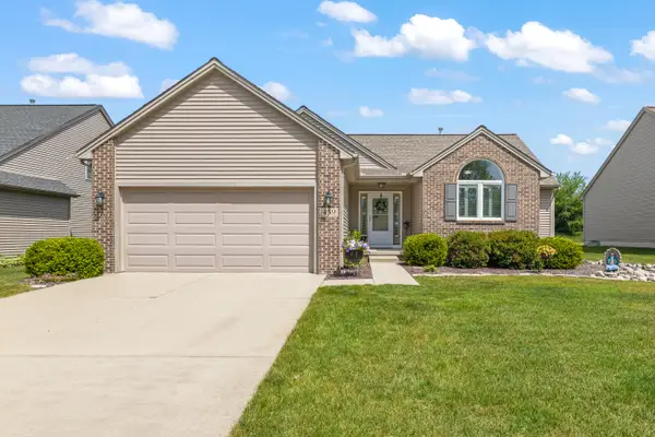 459 Marblewood Lane Unit: 66, Saline, MI 48176