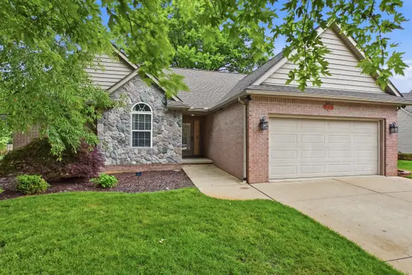 2707 Morel Drive, Highland, MI 48356
