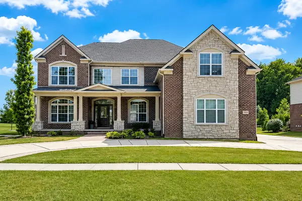 50443 Silverton Drive, Canton, MI 48187