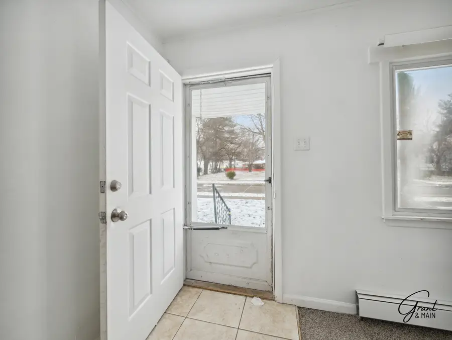 12850 Sidonie Avenue, Warren, MI 48089 - #2