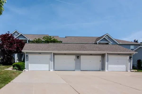 1704 Weatherstone Drive, AnnArbor, MI 48108