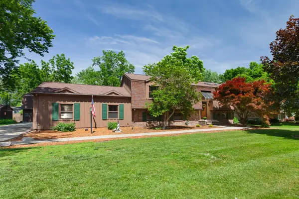 3165 N Grove Drive, Monroe, MI 48162