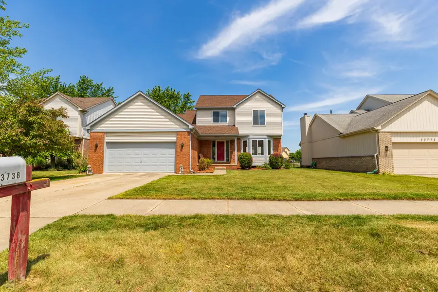 33738 Elmira Court, Livonia, MI 48150 - #3