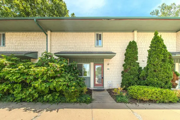 1795 Hideaway Lane, AnnArbor, MI 48105