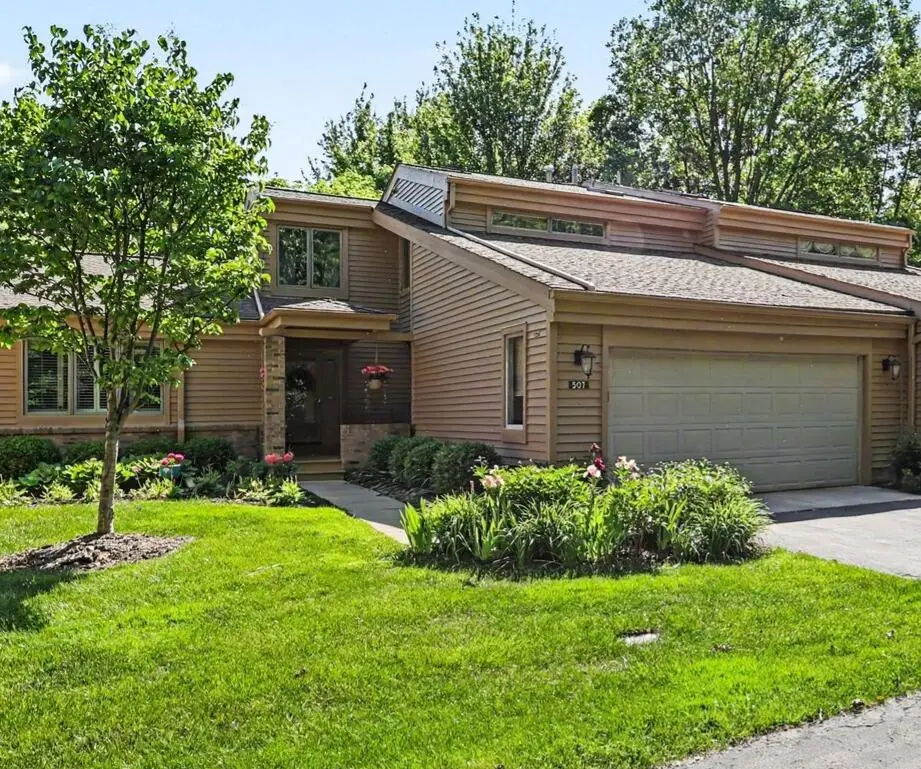 507 Woodgrove Drive Unit: Unit 31, Scio, MI 48103 - #1