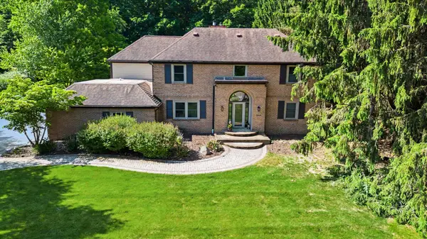 3949 S Michael Road, AnnArbor, MI 48103