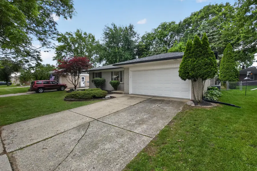 212 Charterhouse Drive, Canton, MI 48188 - #3