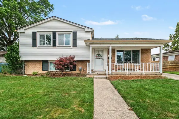 4717 Buckingham Drive, Warren, MI 48092