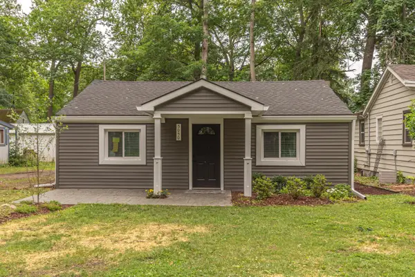 5050 Grover Drive, Brighton, MI 48116