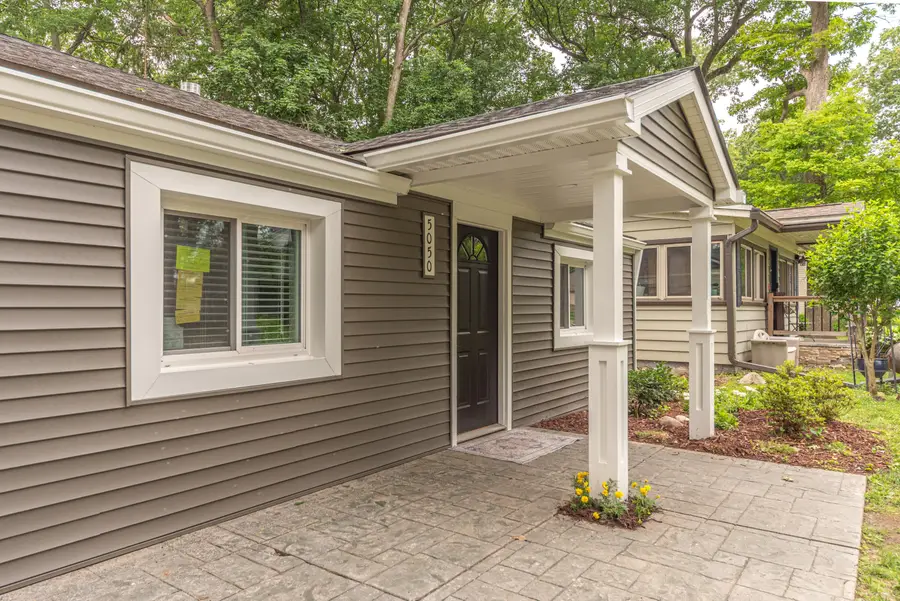 5050 Grover Drive, Brighton, MI 48116 - #3