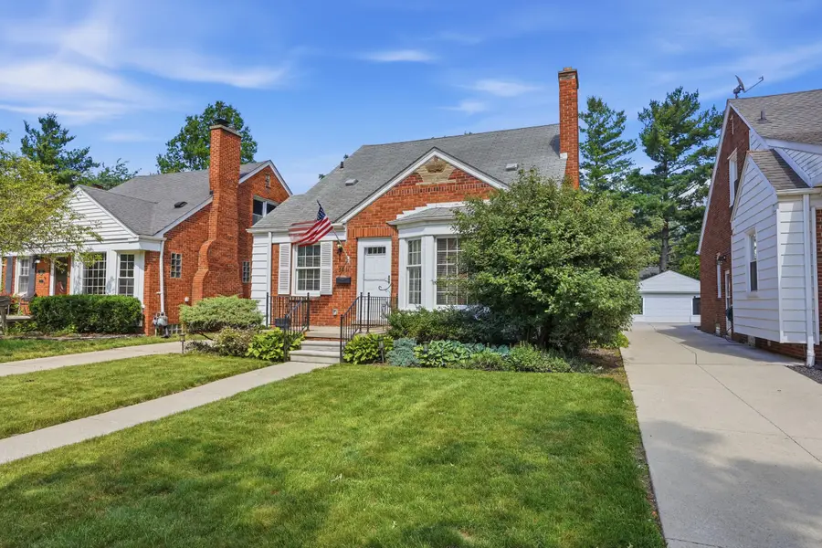 3031 Syracuse Street, Dearborn, MI 48124 - #2