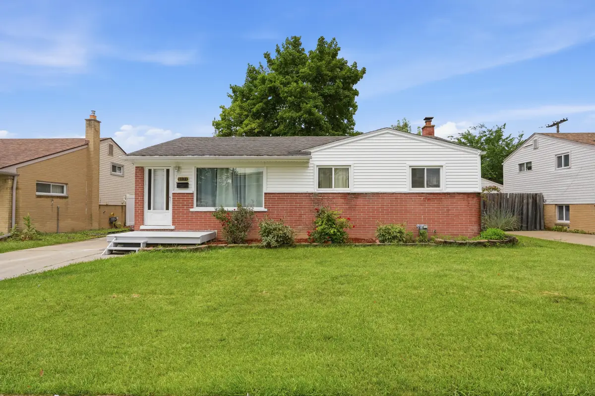 8171 Perrin Avenue, Westland, MI 48185 - #1