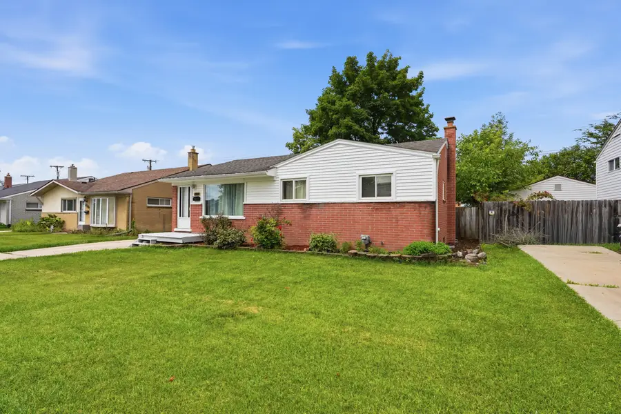 8171 Perrin Avenue, Westland, MI 48185 - #2