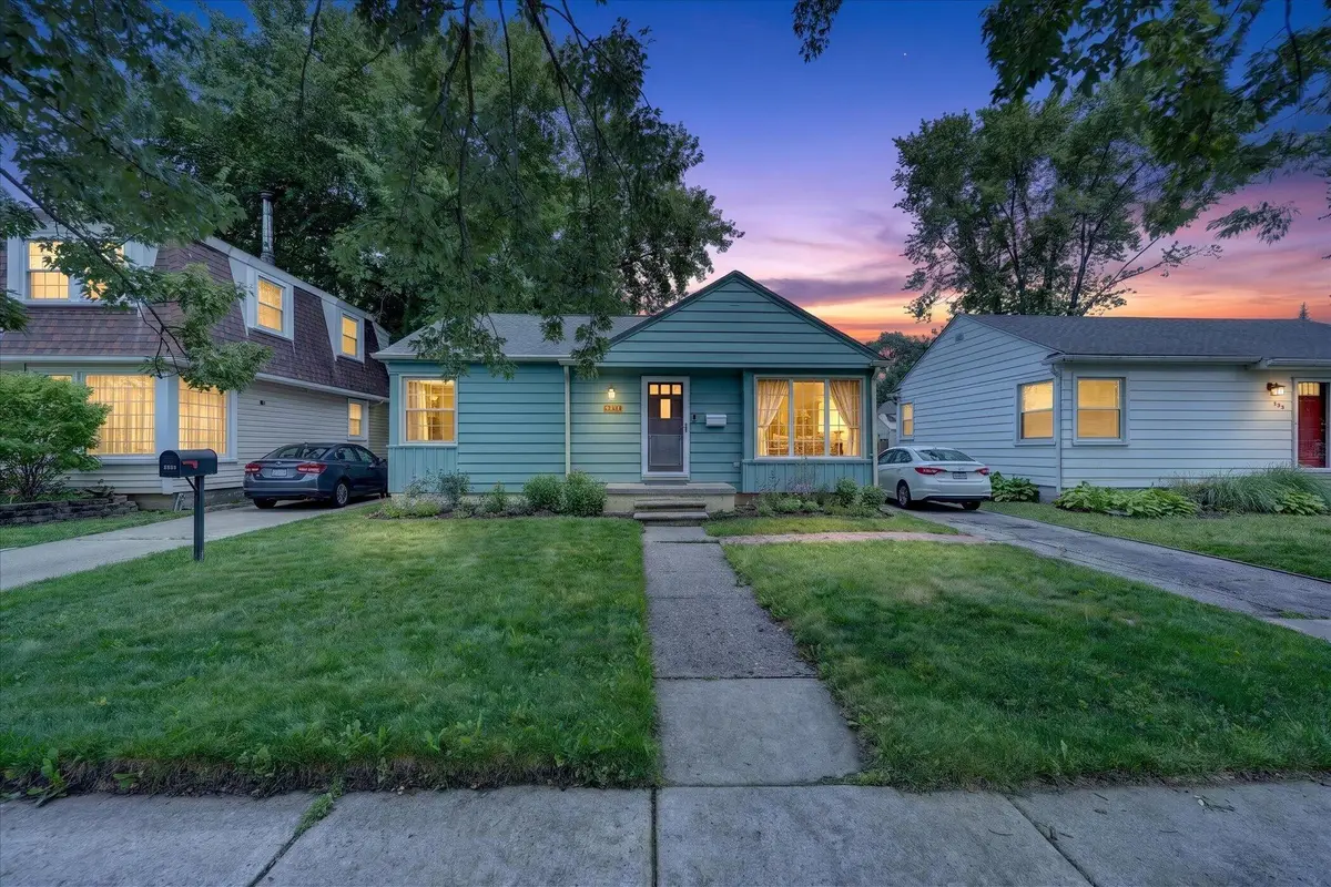 2331 Rowland Avenue, Royal Oak, MI 48067 - #1