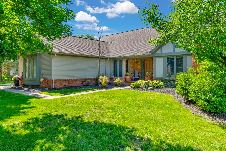 1198 Ridgeview Circle, Orion, MI 48362 - #2
