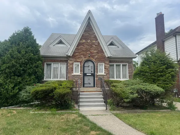 9200 Yorkshire Road, Detroit, MI 48224