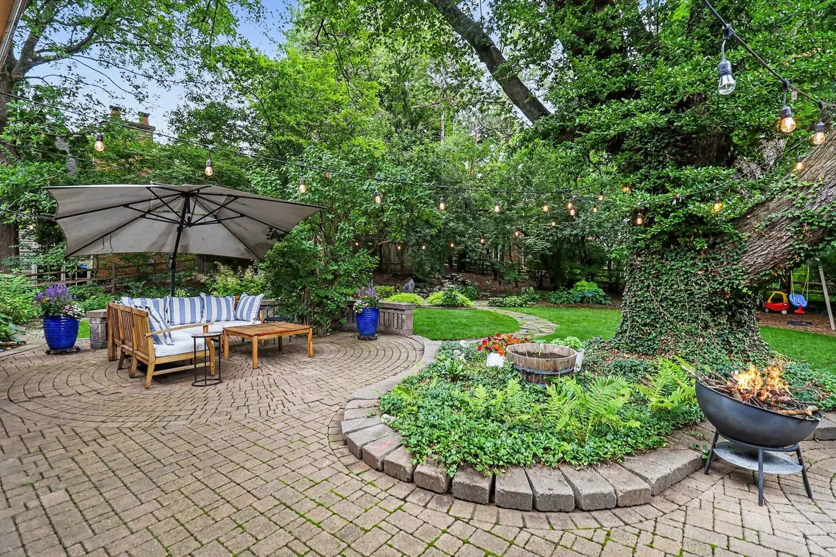 2411 Londonderry Road, Ann Arbor, MI 48104 - #1