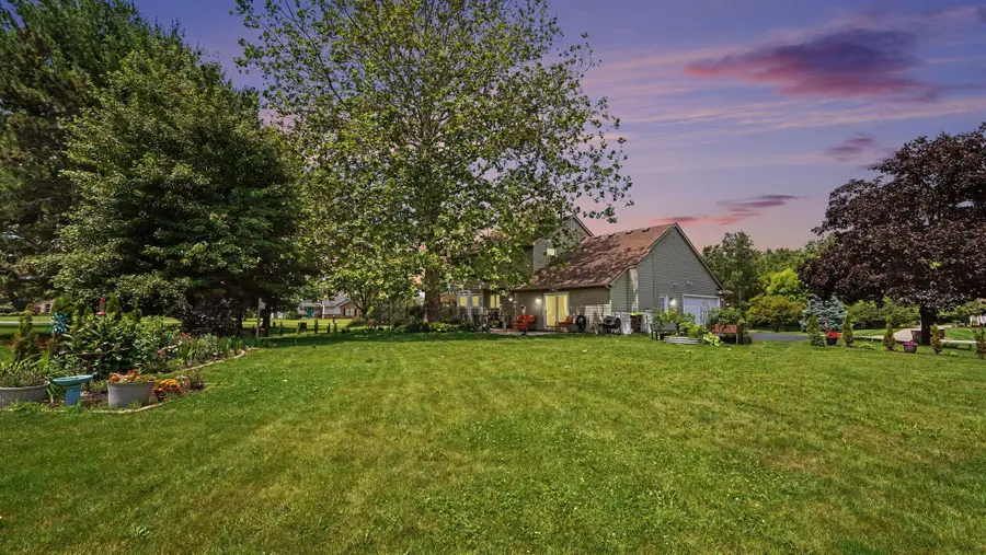 2199 Maple Park Dr., Pittsfield, MI 48108 - #3