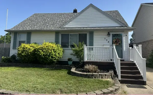 134 E Kalama Avenue, MadisonHeights, MI 48071