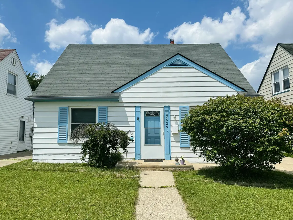 17629 Lincoln Avenue, Eastpointe, MI 48021 - #1