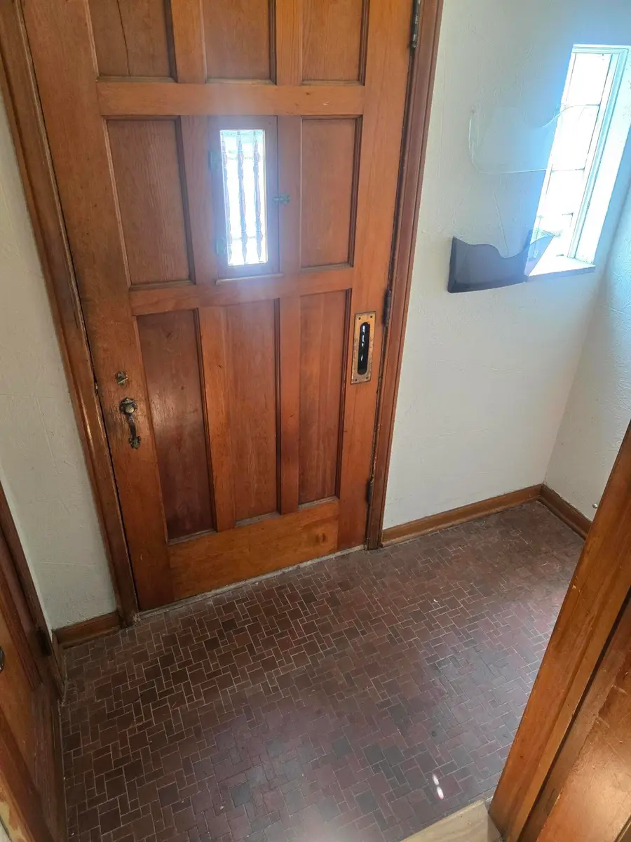 933 Maplegrove Avenue, Royal Oak, MI 48067 - #3