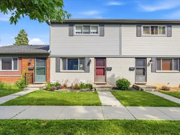 3148 Williamsburg Road, AnnArbor, MI 48108