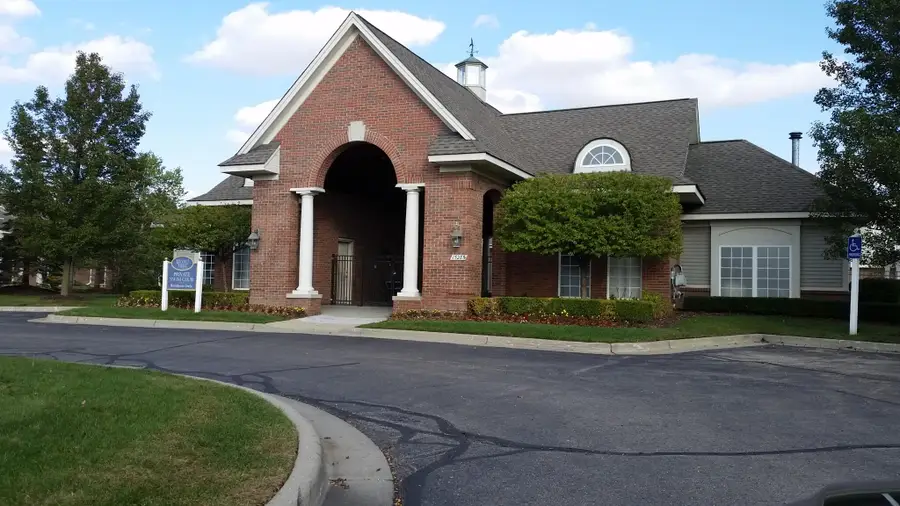 15459 Cornell Drive, Clinton, MI 48038 - #3