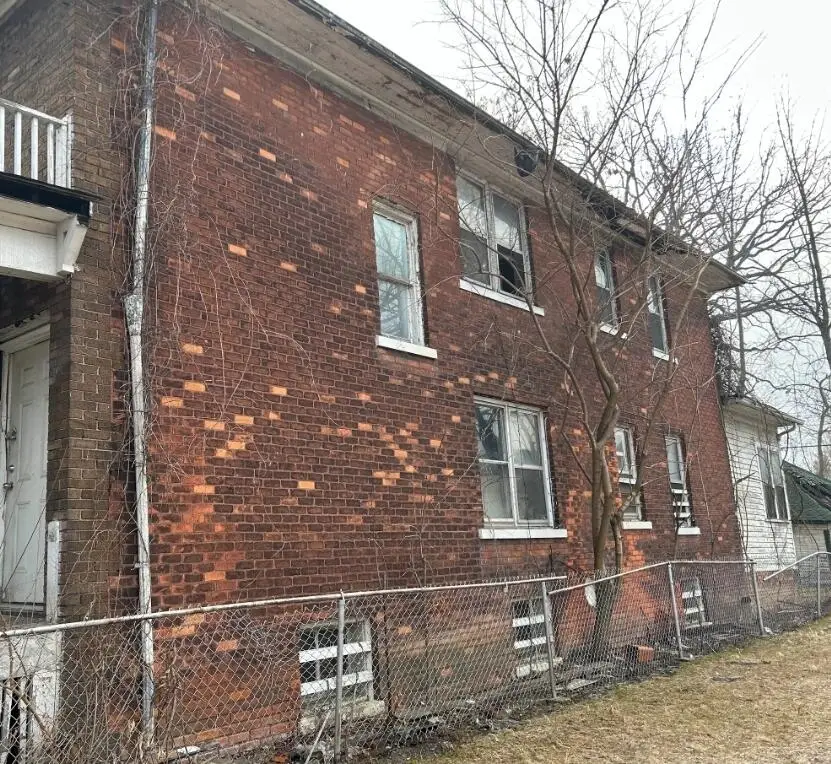 301 Elmhurst Street, Highland Park, MI 48203 - #2