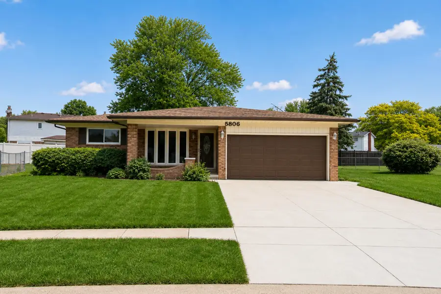 5806 Wedgewood Road, Canton, MI 48187 - #2