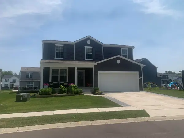9068 Willow Way, Dexter, MI 48130